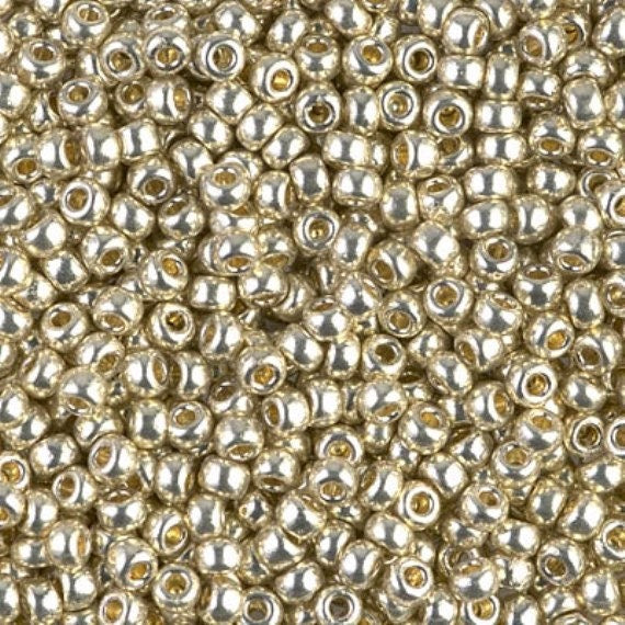 8/0 Duracoat Galvanized Silver, Miyuki Round Seed Bead, D4201-10g