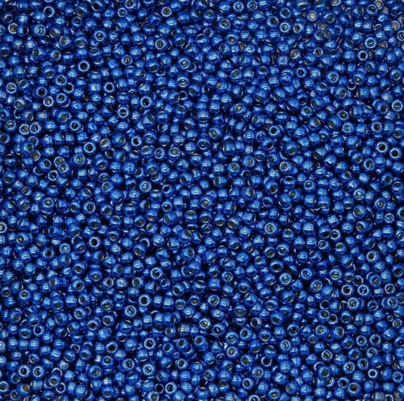 8/0 Toho Denim Blue Galvanized Permafinish, color PF586 Round Seed Bead 10g