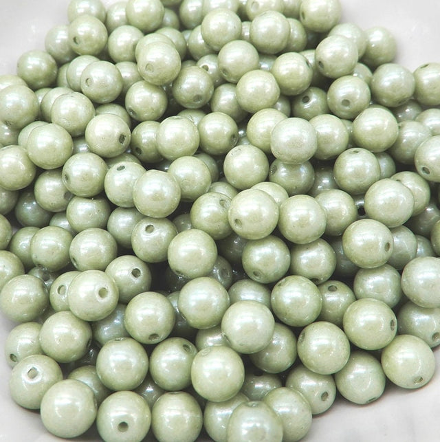 6mm Round Mint Green, Czech Glass Beads, 14457 - 25 beads