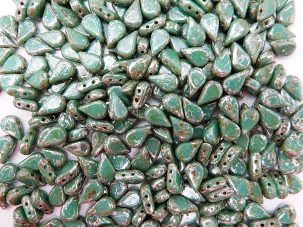 Amos par Puca Opaque Green Turquoise Patina Silver, 2-Hole Czech Glass 5x8mm, 63130-65400-30 Beads