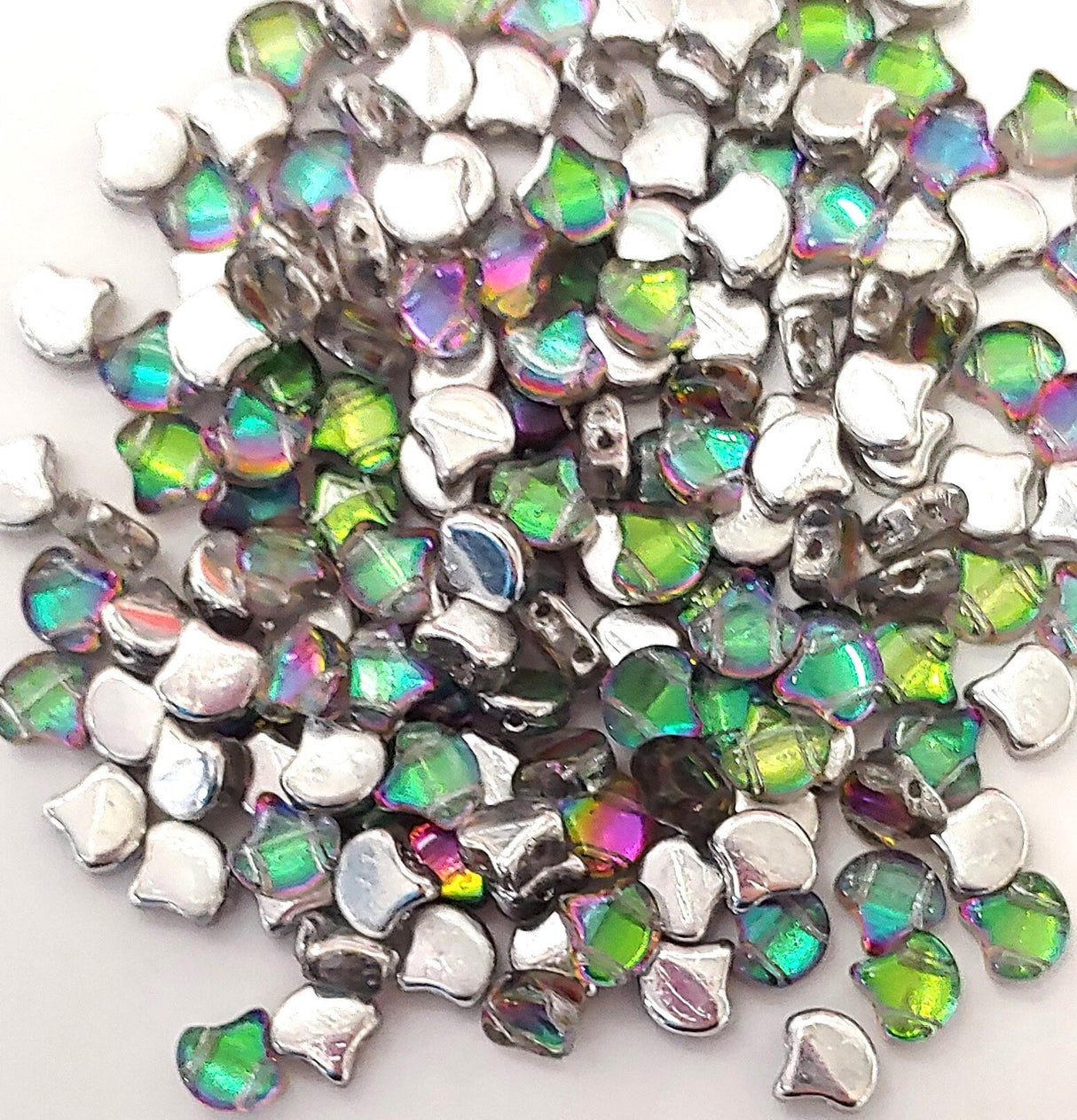 Ginko Bead Backlit Spectrum, 2-Hole Czech Glass 7.5x7.5mm, 8700030-29436-30 Beads