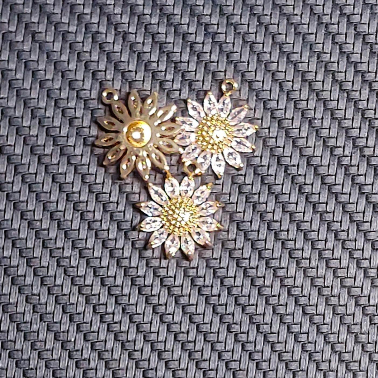 Daisy Charm 18K Gold Plated, Cubic Zirconia Flower Charm, 21x17mmx5.5mm thick Quantity 1